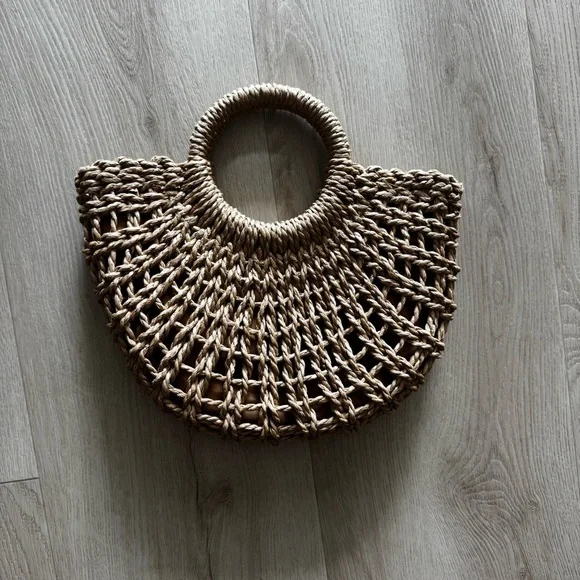 Half Moon 🌙Tan Woven Tote Bag - Picture 1 of 5